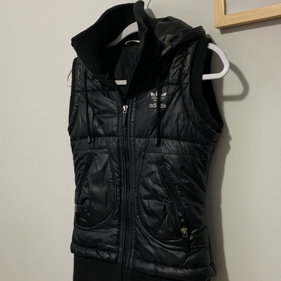 Excellent condition | Adidas Puffy Vest with Hood | Perfect for layering | 90s P - Picture 6 of 8